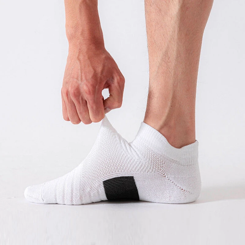 (image for) 5 Pairs Men's Sports Socks, Towel Basketball Socks, Wicking Sweat Breathable Running Cycling Socks, High Elastic Outdoor Activities Ankle Socks